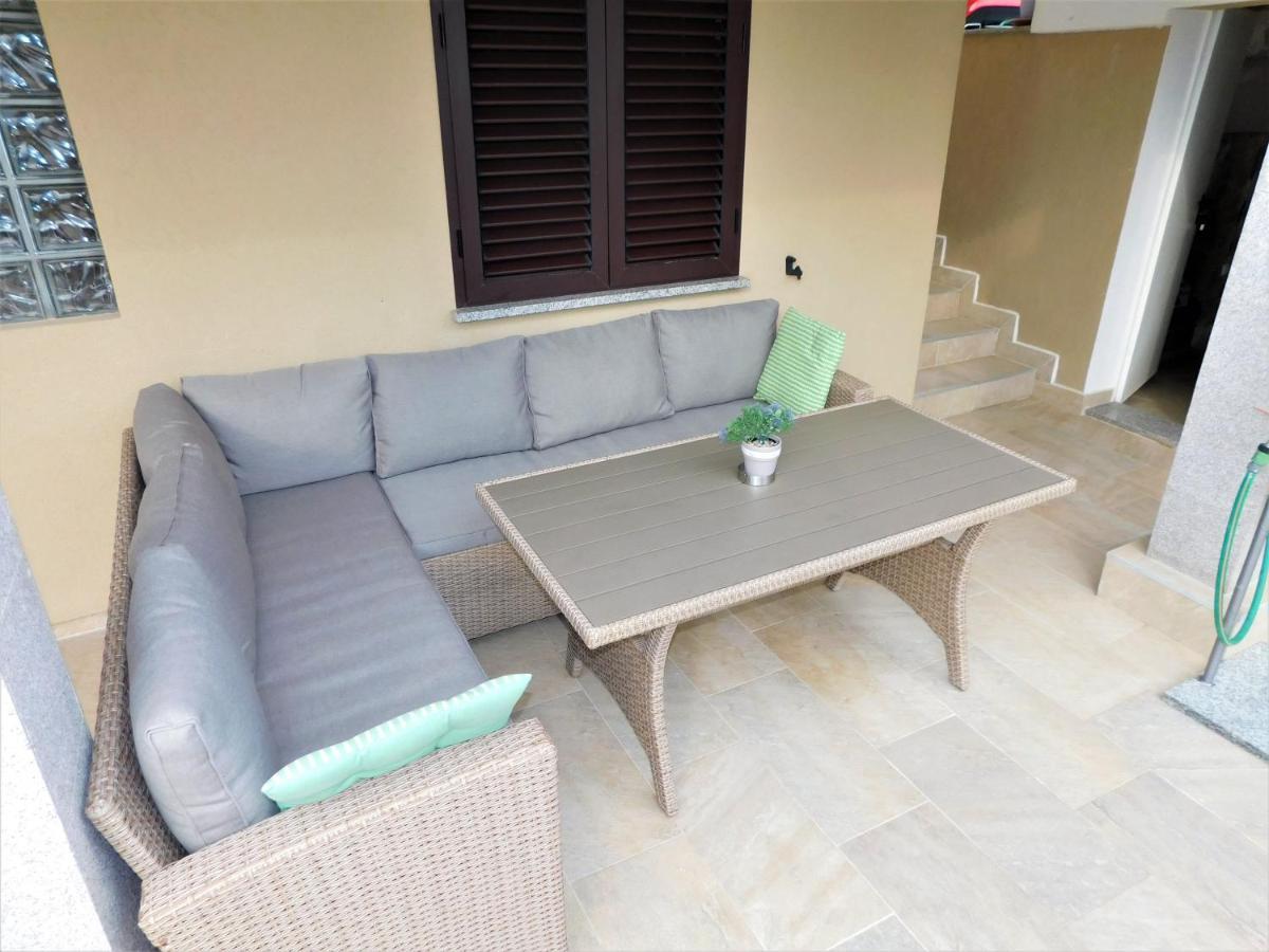 Apartman "Sabine Red" With Heated Pool Omišalj Dış mekan fotoğraf